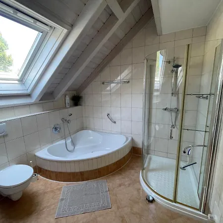Schoene Ferienwohnung In Augsburg/ 94M^2 * Augsburg